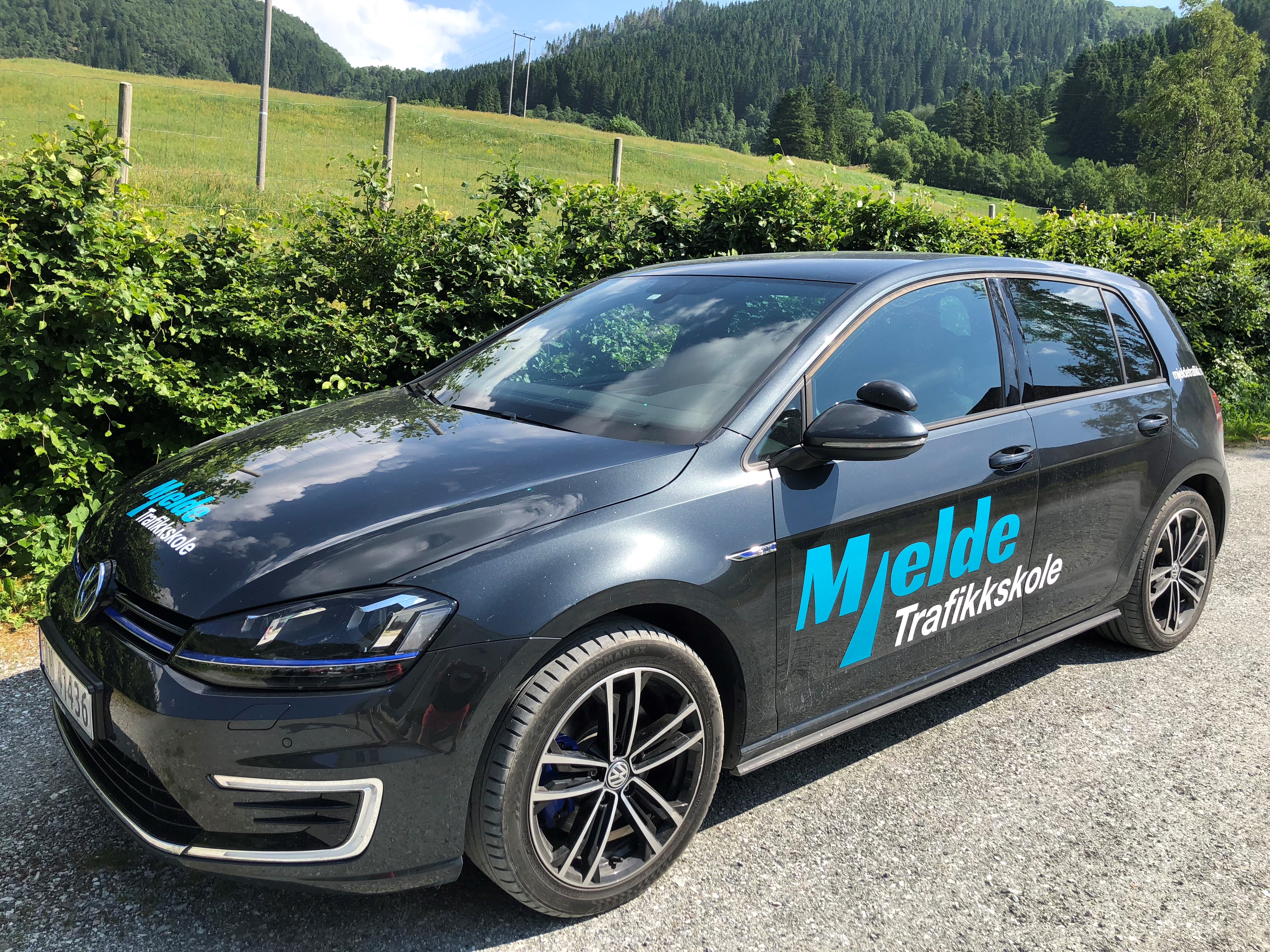 VW Golf GTE